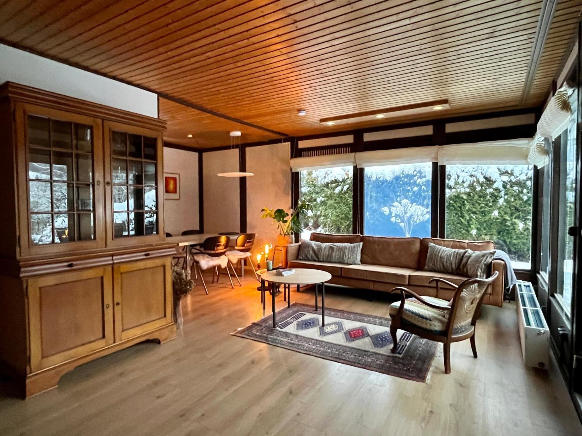 Charmantes Haus Am Hennesee 梅舍德 外观 照片